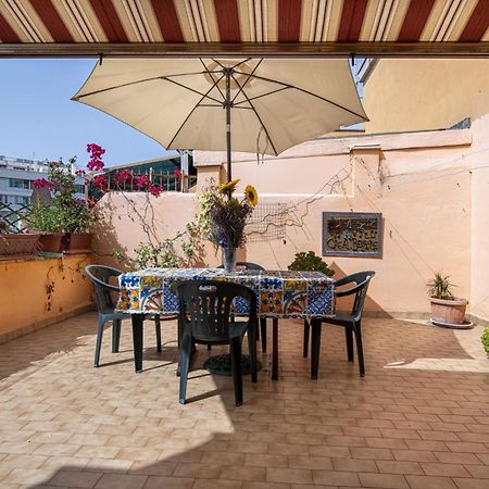 Апартаменты Carola'S Terrace / La Terrazza Di Carola Рим Экстерьер фото
